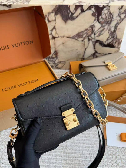 LV
Master🌺🌺
320 dhs✅

Zain228
♥️♥️♥️