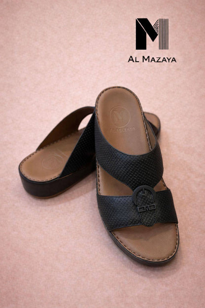 slippers for men good quality  
size available (40to46) 6to12) 

230 dhs🌺

Zain59
♥️♥️♥️