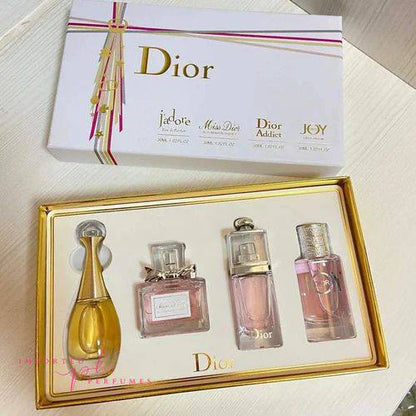 Perfum Boxes
60 dhs💓

Zain64
♥️♥️♥️