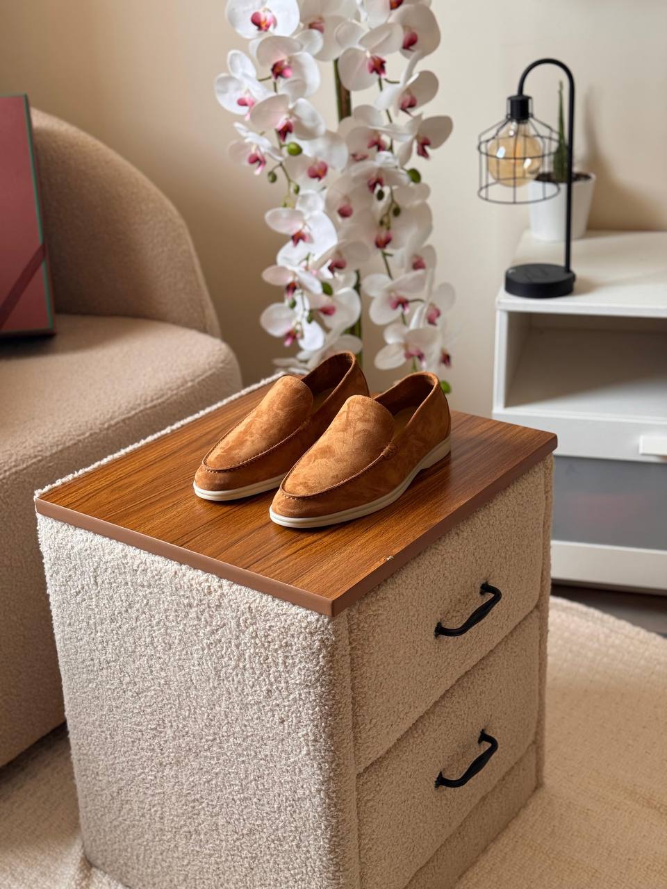 LORO SUMMER WALK
*AAA quality*
*SIZE: 40 to 47*
450 dhs🪙💚

Zain185
♥️♥️♥️