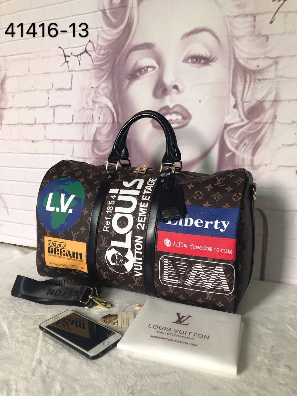LV 
Travel Bags
140 dhs✅ Glossy
130 dhs✅ Normal

Zain137
♥️♥️♥️