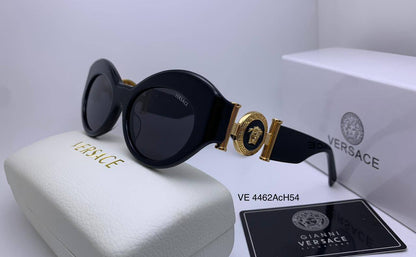 Master quality 
sunglasses 
180 dhs❣️

Zain126
♥️♥️♥️