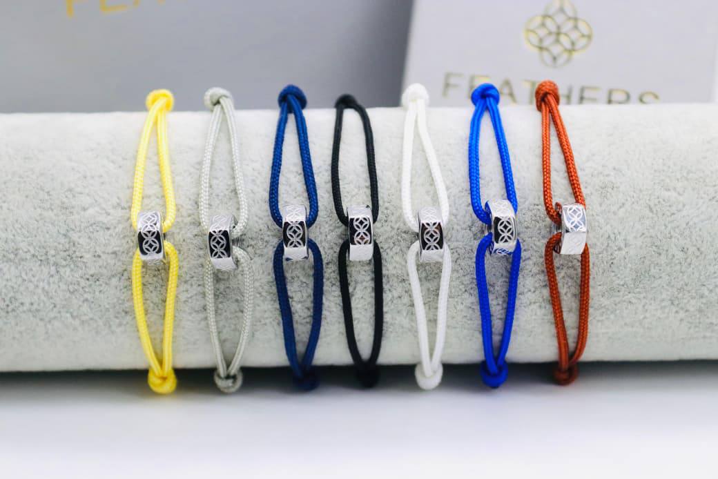 Bracelet 
55 dhs💓
+Box and paper bag🎁

Zain33
♥️♥️♥️