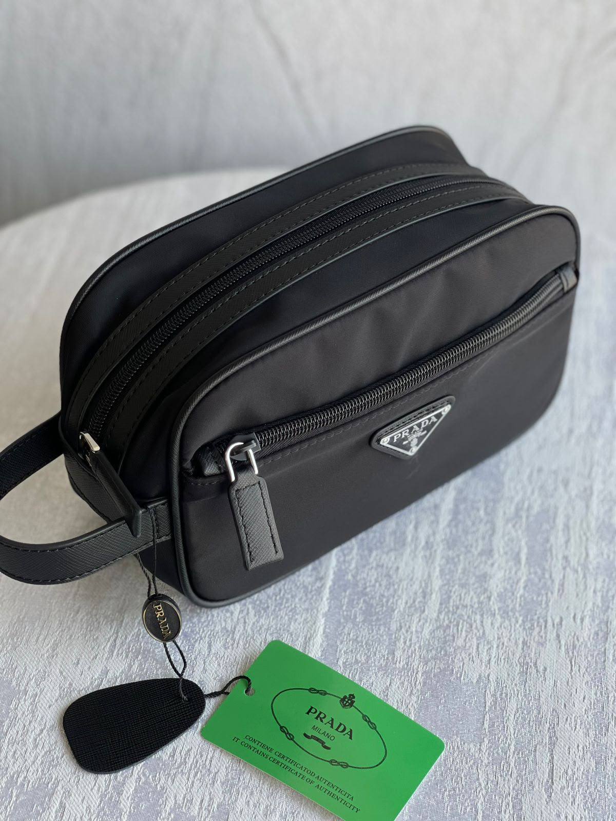 PRADA
Wash Bag
Master Quality


Size 22cm —Price 350 dhs🇦🇪
Size 26cm —Price 410 dhs🇦🇪

Zain179
♥️♥️♥️