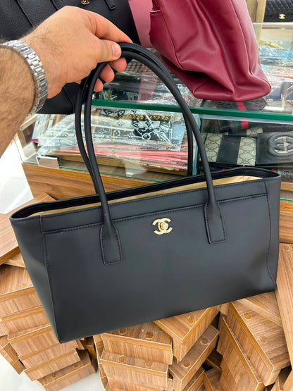 Chanel
Master Quality
For Price 👇 WhatsApp✅
0568585901 
0507557372
0552275751 Owner Zain 👌

Zain167
♥️♥️♥️