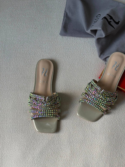 Gina
Super Master 
Size 36 to 41
450 dhs✅

Zain288
♥️♥️♥️