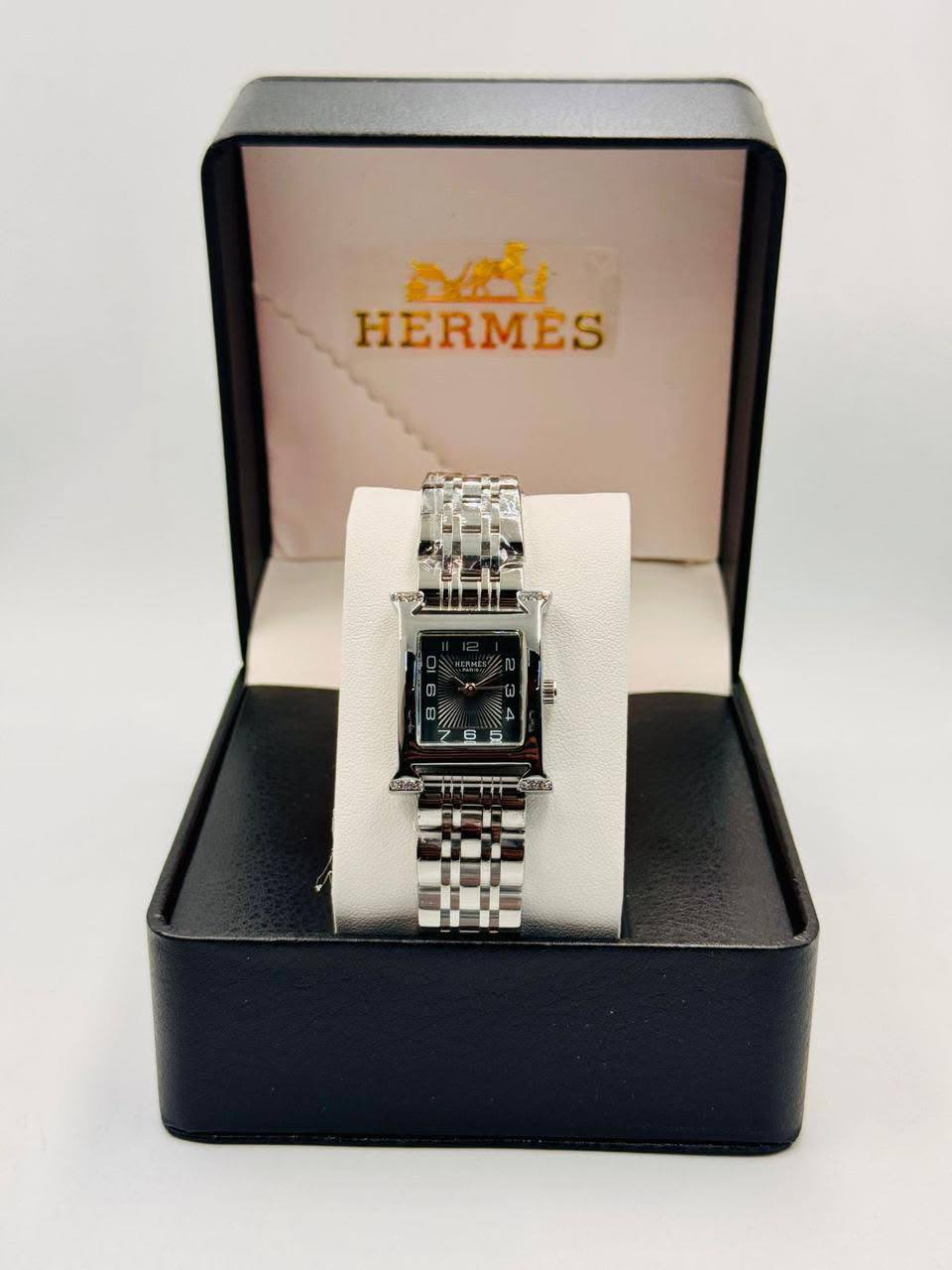 Hermes ladies 
60 dhs🇦🇪🇦🇪

Zain08
♥️♥️♥️