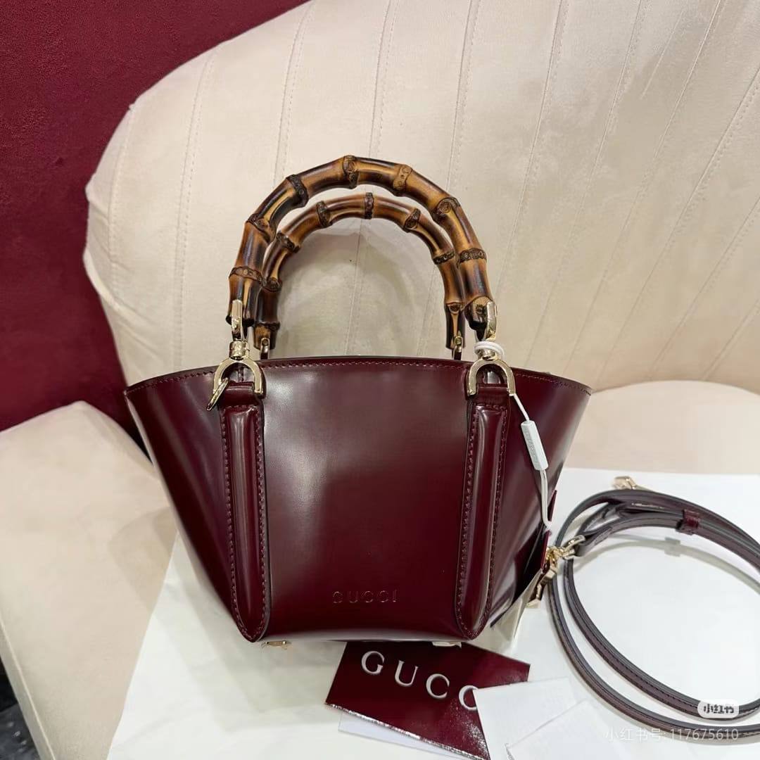 Gucci - Master
290 dhs🪙🌨️

Zain10
♥️♥️♥️