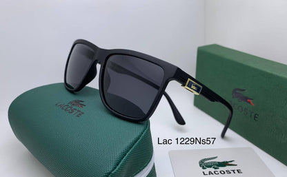 Sunglasses
70 dhs❤️

Zain126
♥️♥️♥️