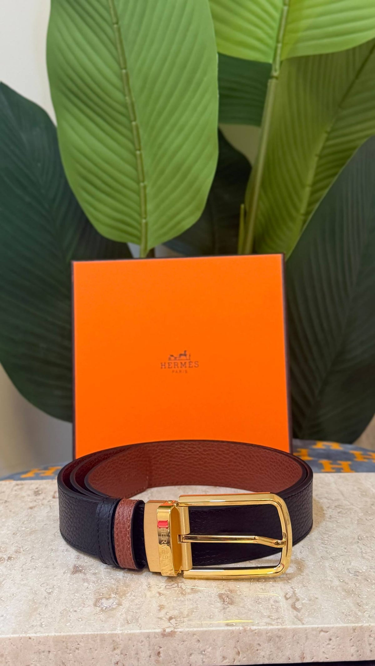 Hermes
For  men
Super master
With original box

320 dhs🇦🇪🇦🇪


Zain281
♥️♥️♥️