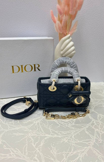 DIOR NEW  COLLECTION 💫💫💕
Super master quality 🔥🔥🔥💯
Available 💕💕💕
With full package 🎁
For Price 👇 WhatsApp✅
0568585901 
0507557372
0552275751 Owner Zain 👌

Zain252
♥️♥️♥️