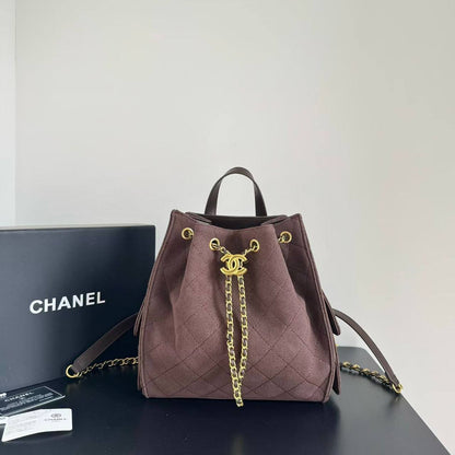 CHANEL
 COPY ONE 
170 dhs✅

Zain39
♥️♥️♥️