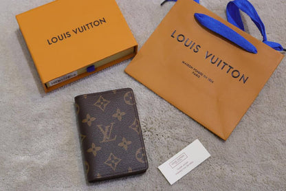 LV Wallet 
Master Quality
110 dhs🇦🇪🇦🇪

Zain33
♥️♥️♥️