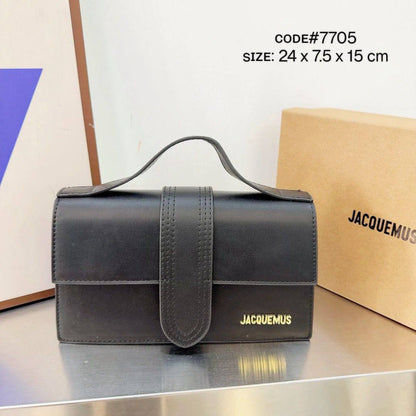 JACQUEMUS ʙᴀᴍʙɪɴᴏ
ʜᴀɴᴅʟᴇ sʟɪɴɢ ʙᴀɢ
ɢᴏʟᴅ ʜᴀʀᴅᴡᴀʀᴇ
ɪᴛ ʜᴀs ʟᴏɴɢ ʙᴇʟᴛ sᴛʀᴀᴘ
sɪᴢᴇ : 24 cm
ᴡɪᴛʜ BOx
🎁🎁🎁

75 dhs❣️

Zain31
♥️♥️♥️