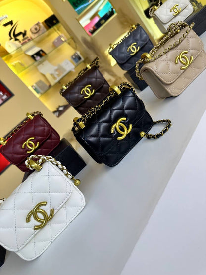 Chanel

80 dhs

Zain31

♥️♥️♥️

Zc