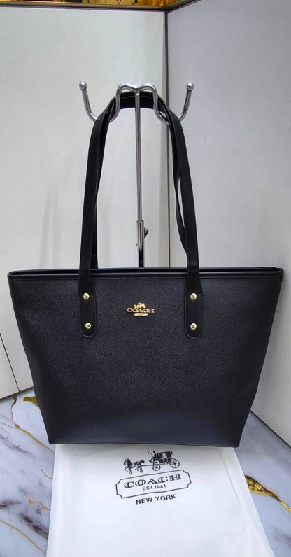 Coach
with box
100 dhs🇦🇪🇦🇪

Zain215
♥️♥️♥️