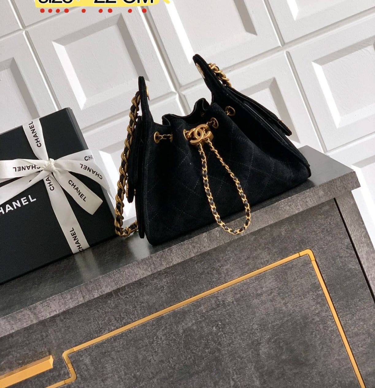 Chanel
105 dhs✅

Zain143
♥️♥️♥️