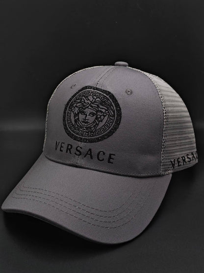 Versace
Balmain
Merceds

35 dhs🇦🇪🇦🇪

Zain182
♥️♥️♥️