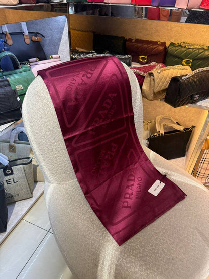 New
Cotton scarf 
45 dhs🪙🌨️

Zain93
♥️♥️♥️