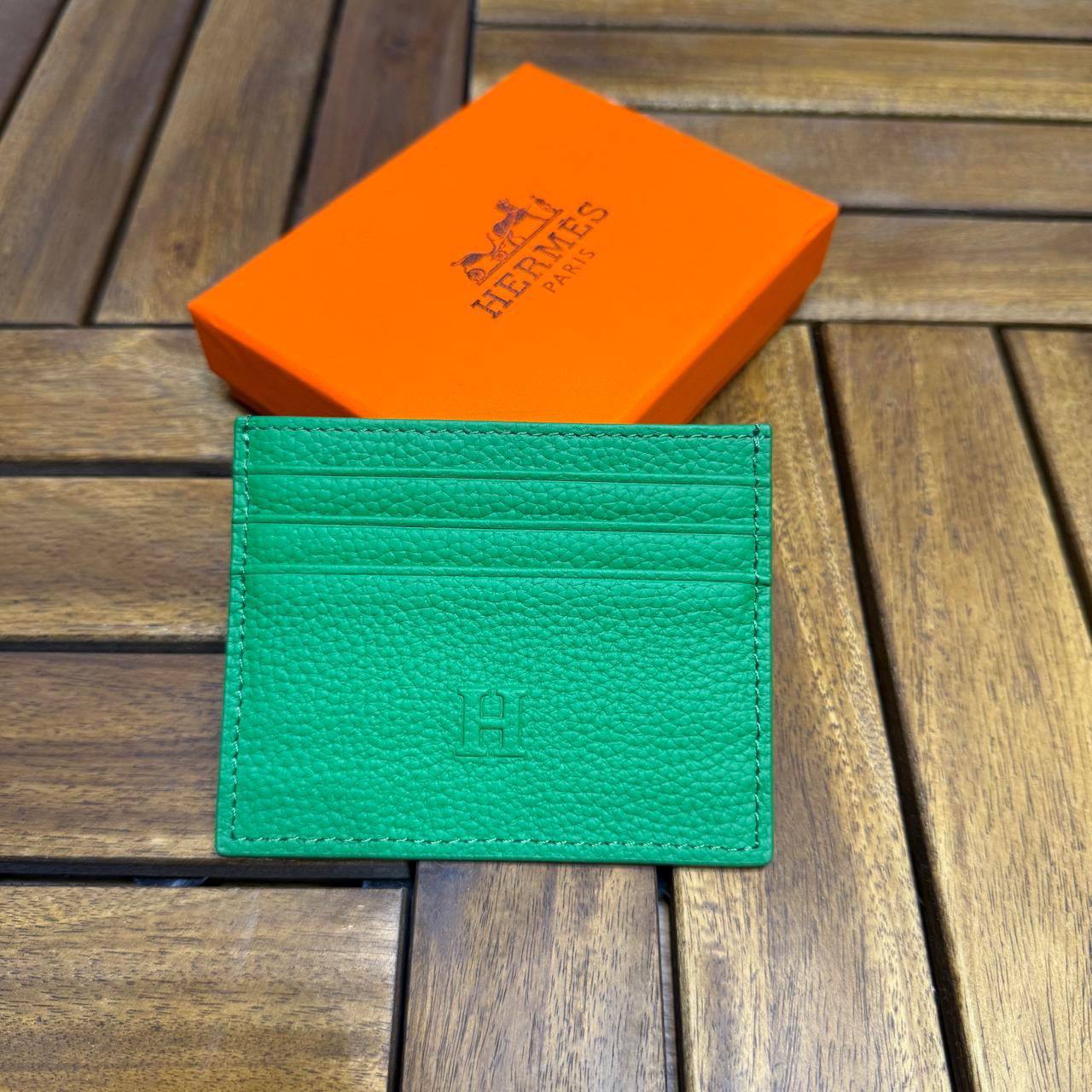 *NEW COLLECTION*
Cardholder

*MASTER QUALITY*

120 dhs🪙💚

Zain202
♥️♥️♥️