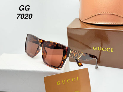 Gucci 
70 dhs✅

Zain126
♥️♥️♥️