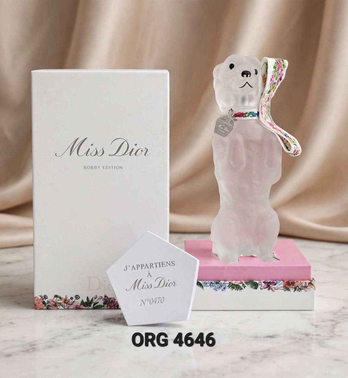 Dior
60 dhs🇦🇪🇦🇪

Zain64
♥️♥️♥️