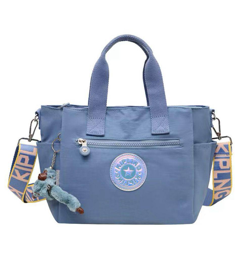 KIPLING NEW CAME 
GOOD QUALITY 
60 dhs💓

Zain39
♥️♥️♥️