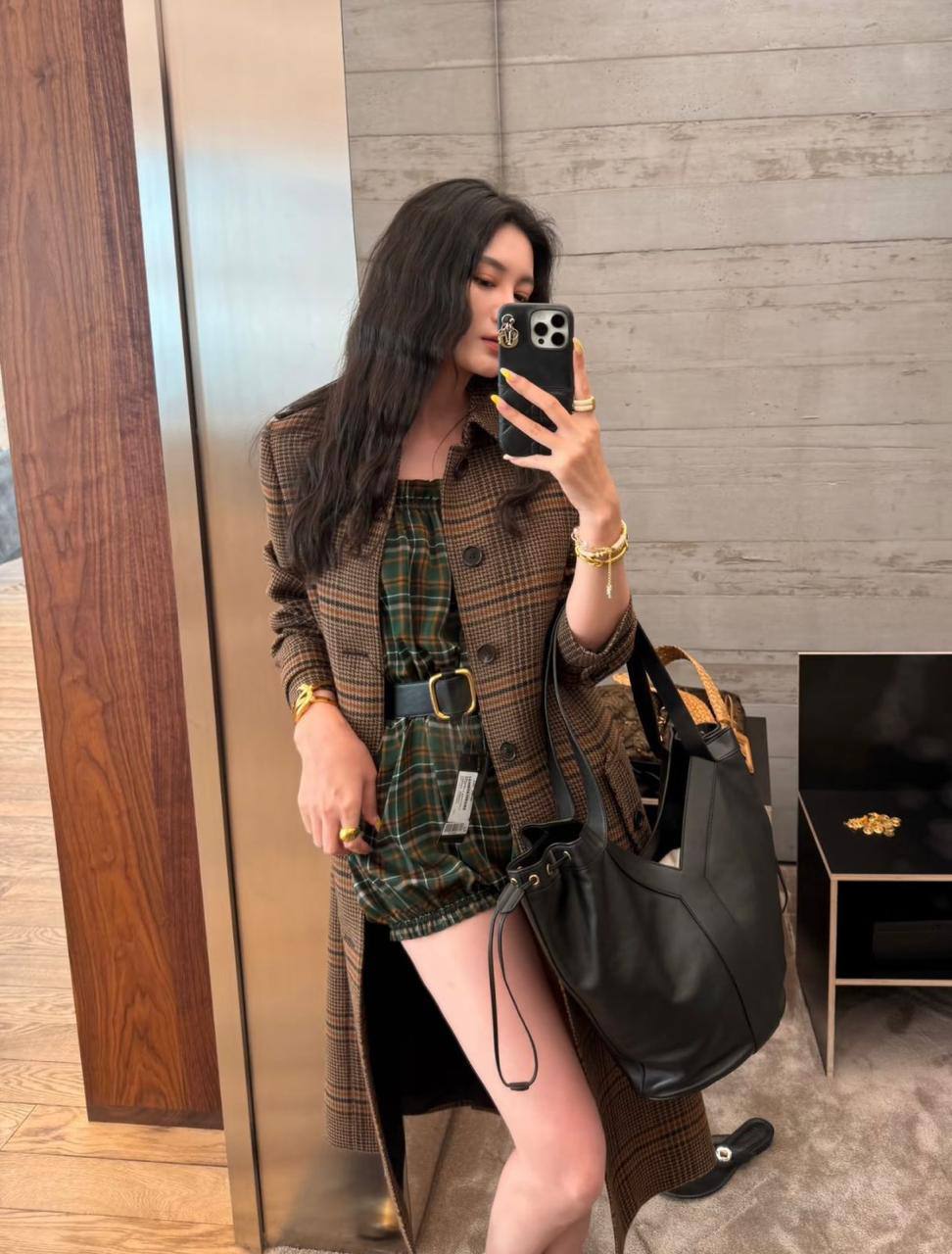 YSL 
HIGH QUALITY 
100 dhs🇦🇪🇦🇪

Zain295
♥️♥️♥️