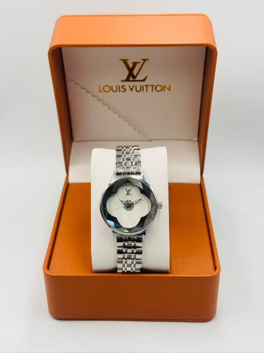 LV ladies

New Arrival

Available 
75 dhs🇦🇪🇦🇪

Zain08
♥️♥️♥️