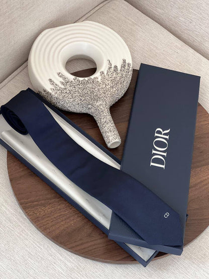 TIE
Super Master Quality
250 dhs💓

Zain267
♥️♥️♥️
