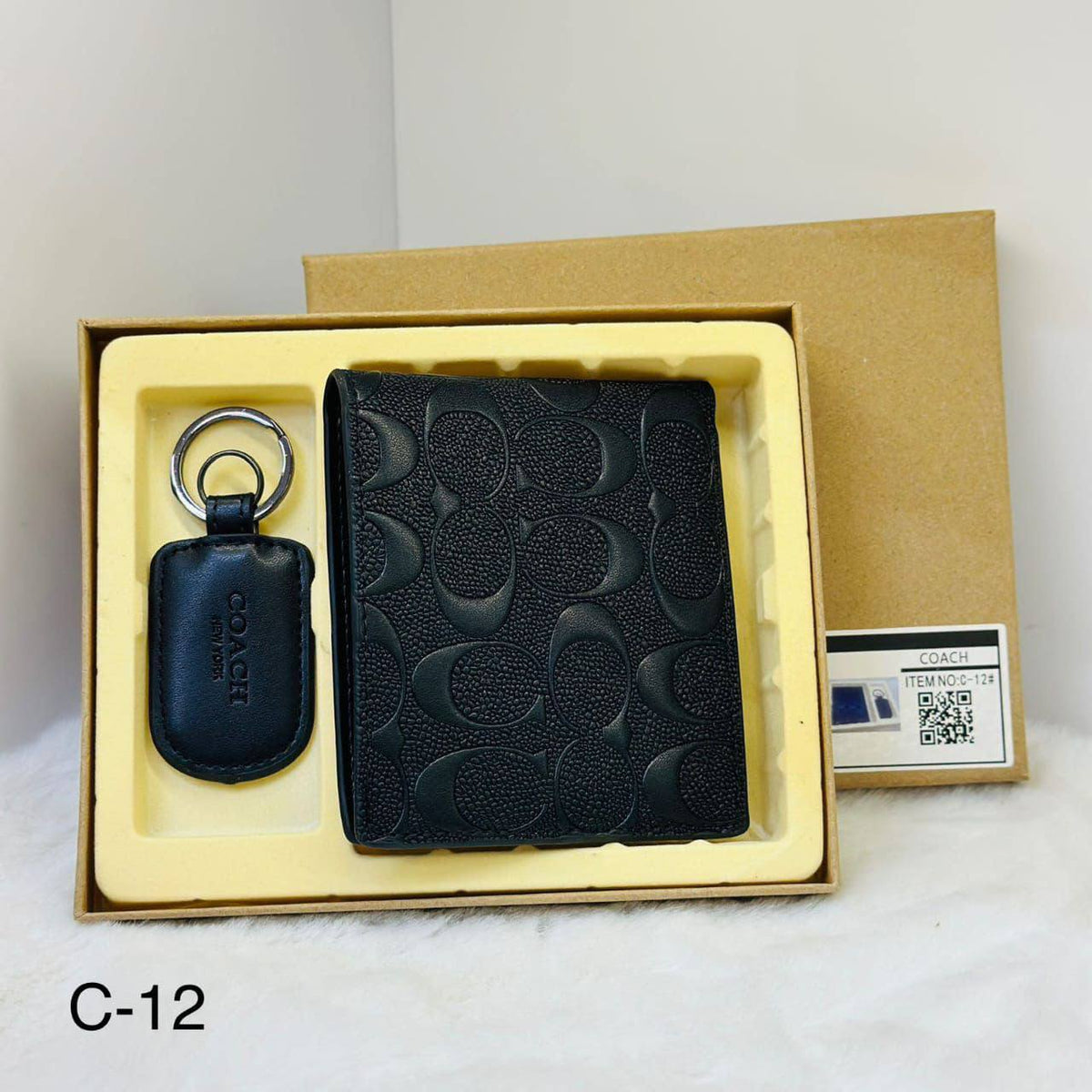 WALLET SET

 GOOD QUALITY 

30 dhs🇦🇪🇦🇪

Zain40
♥️♥️♥️