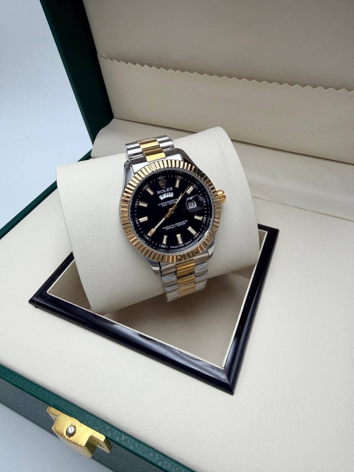 Rolex

60 dhs🇦🇪🇦🇪

Zain45
♥️♥️♥️