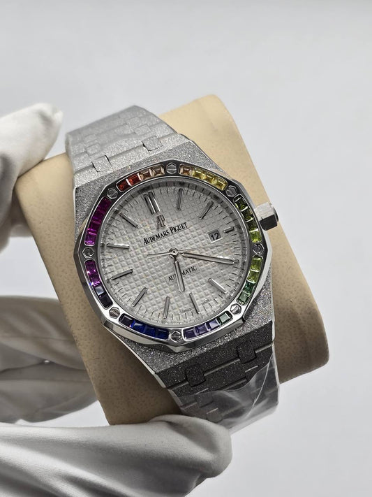 Ap Men
*Good quality*
*Automatic*
350 dhs🪙💚

Zain29
♥️♥️♥️