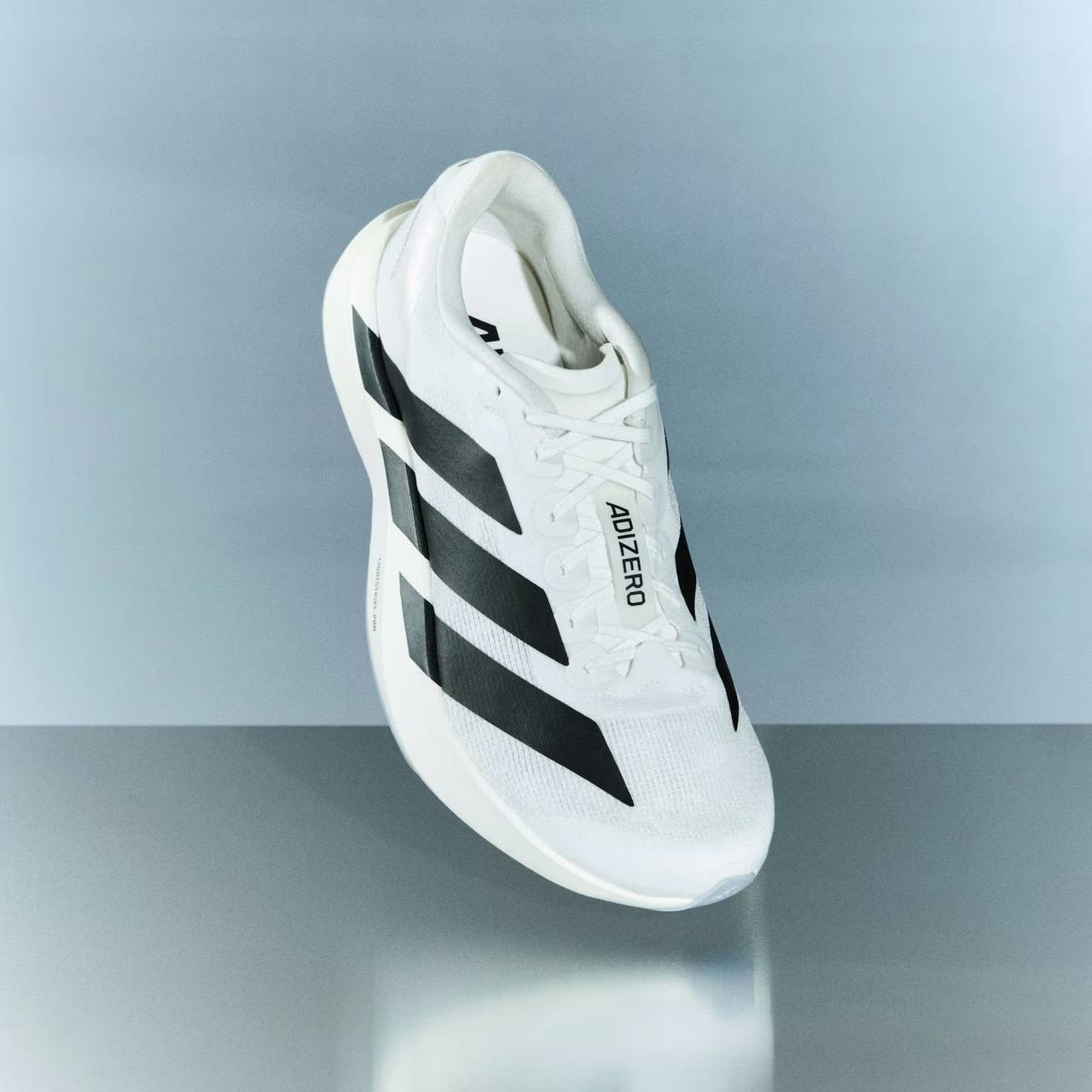 Adidas ADIZERO EVO SL 
Green Black 40-45
Other color 36-45 AVAILABLE 🤩
NOW ON DISCOUNT 😇
200 dhs🇦🇪🇦🇪

Zain242
♥️♥️♥️