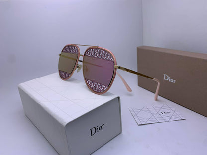 Ladies sunglasses 
70 dhs✅

Zain126
♥️♥️♥️