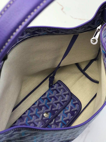 GOYARD 
Hobo Boheme PM Bag✅*
*Size 32 cm*
For Price 👇 WhatsApp✅
0568585901 
0507557372
0552275751 Owner Zain 👌

Zain274
♥️♥️♥️