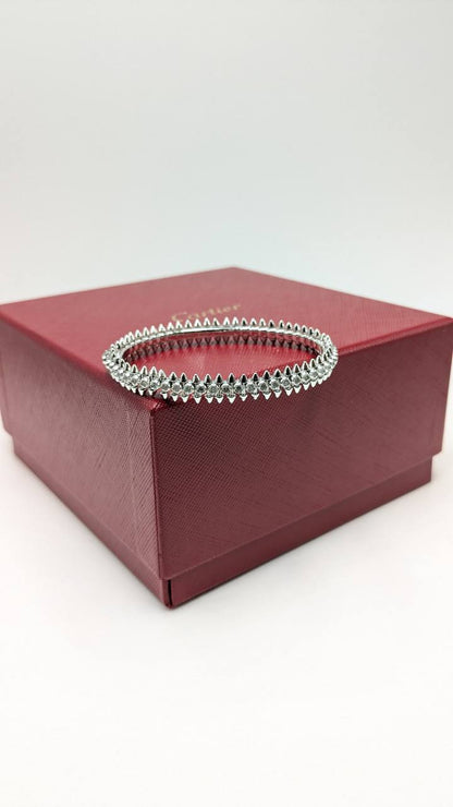 Cartier
*Master Quality* 
*Bracelet*
150 dhs🇦🇪🇦🇪 with Normal Box 🎁
180 dhs🇦🇪🇦🇪 with Good Box 🎁
220 dhs🇦🇪🇦🇪 with Master Box 🎁

Zain210
♥️♥️♥️