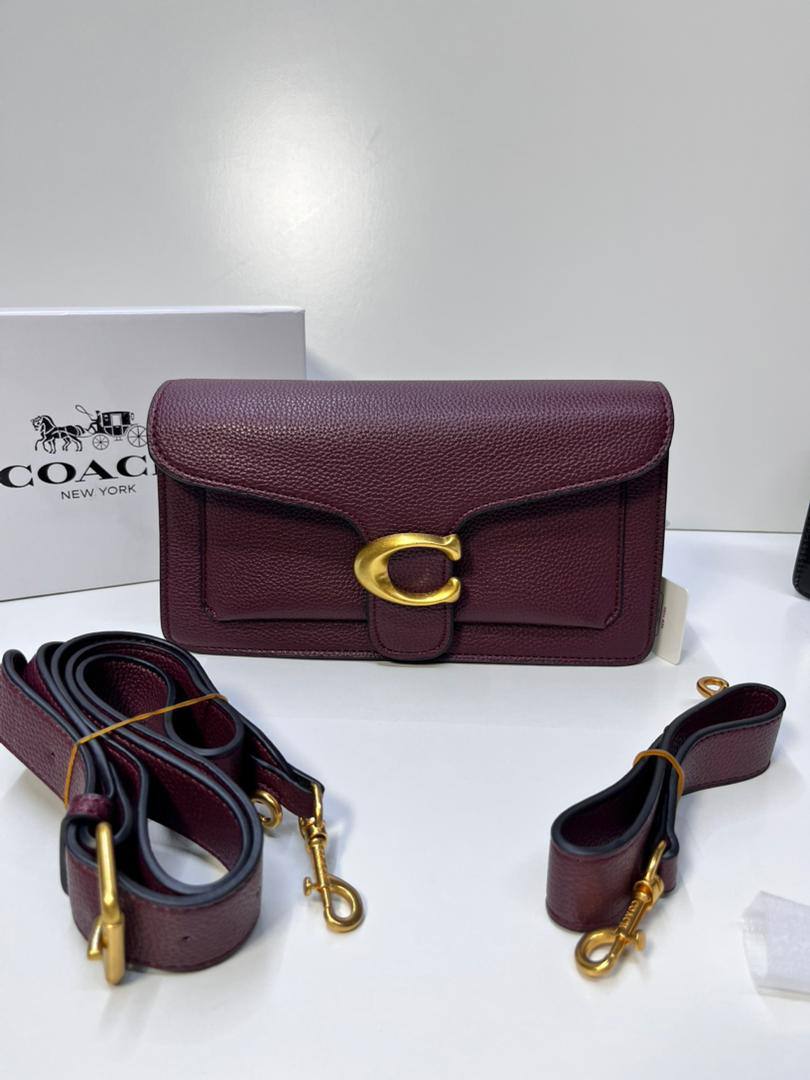 Coach
100 dhs💓
with box
size 26×7×14cm

Zain42
♥️♥️♥️