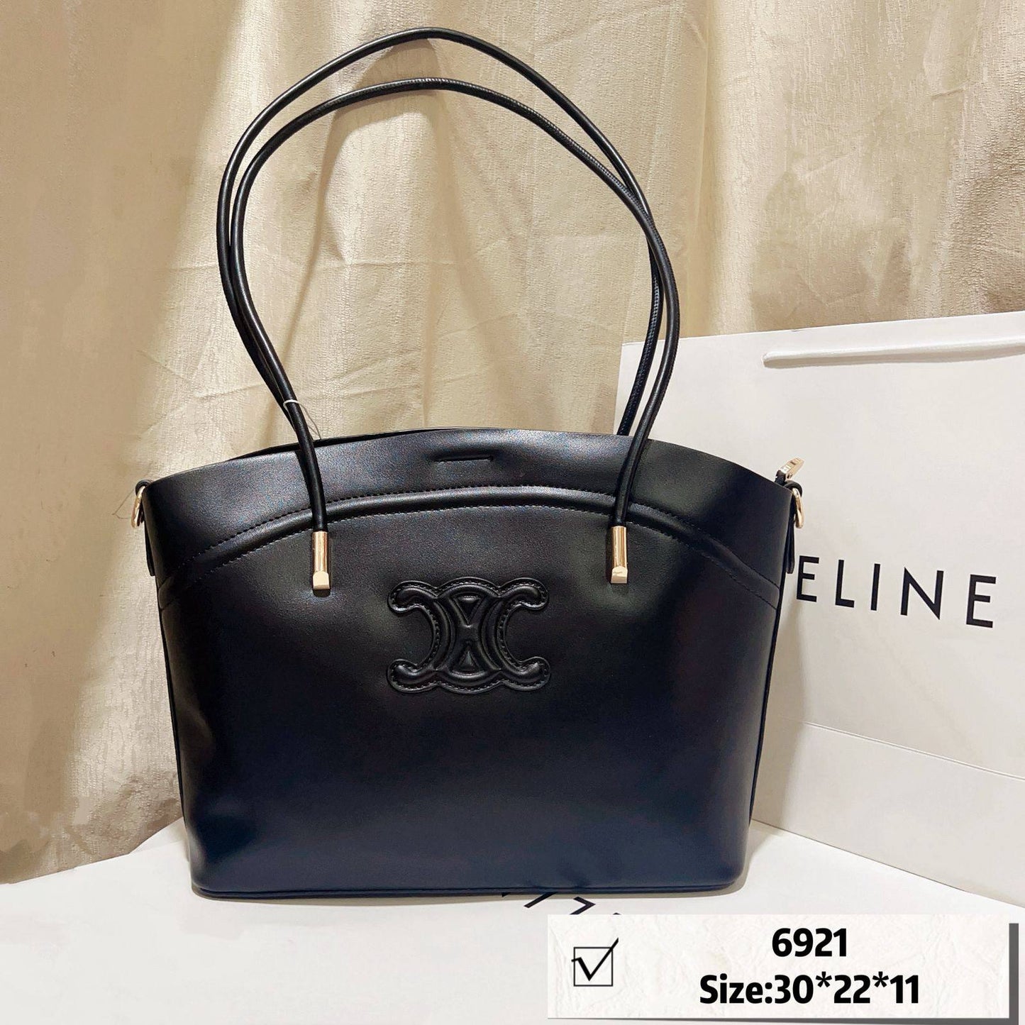 Celine
105 dhs❣️

Zain46
♥️♥️♥️