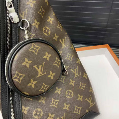 LV
100 dhs🪙💕

Zain143
♥️♥️♥️