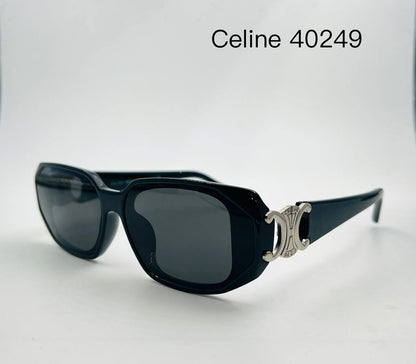 Celine💥
Sunglasses 🕶️ 
good quality 💯 
With master  Box 🗃️ 
50 dhs🇦🇪

Zain273
♥️♥️♥️