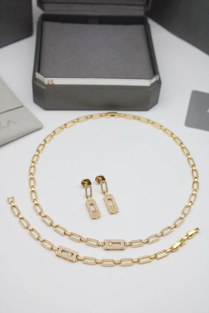 Messika set

230 dhs🇦🇪🇦🇪

Zain122
♥️♥️♥️