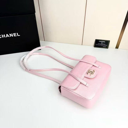 Chanel
Master💓💓💓
250 dhs✅

Zain153
♥️♥️♥️