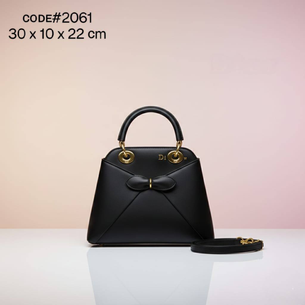 CHRISTIAN DIOR
ᴄɪɢᴀʟᴇ sɪɢɴᴀᴛᴜʀᴇ ʙᴏᴡ
ᴡɪᴛʜ ʟᴏɴɢ ʙᴇʟᴛ sᴛʀᴀᴘ
ɢᴏʟᴅ ʜᴀʀᴅᴡᴀʀᴇ
sɪᴢᴇ : 30 cm

75 dhs✅

Zain31
♥️♥️♥️