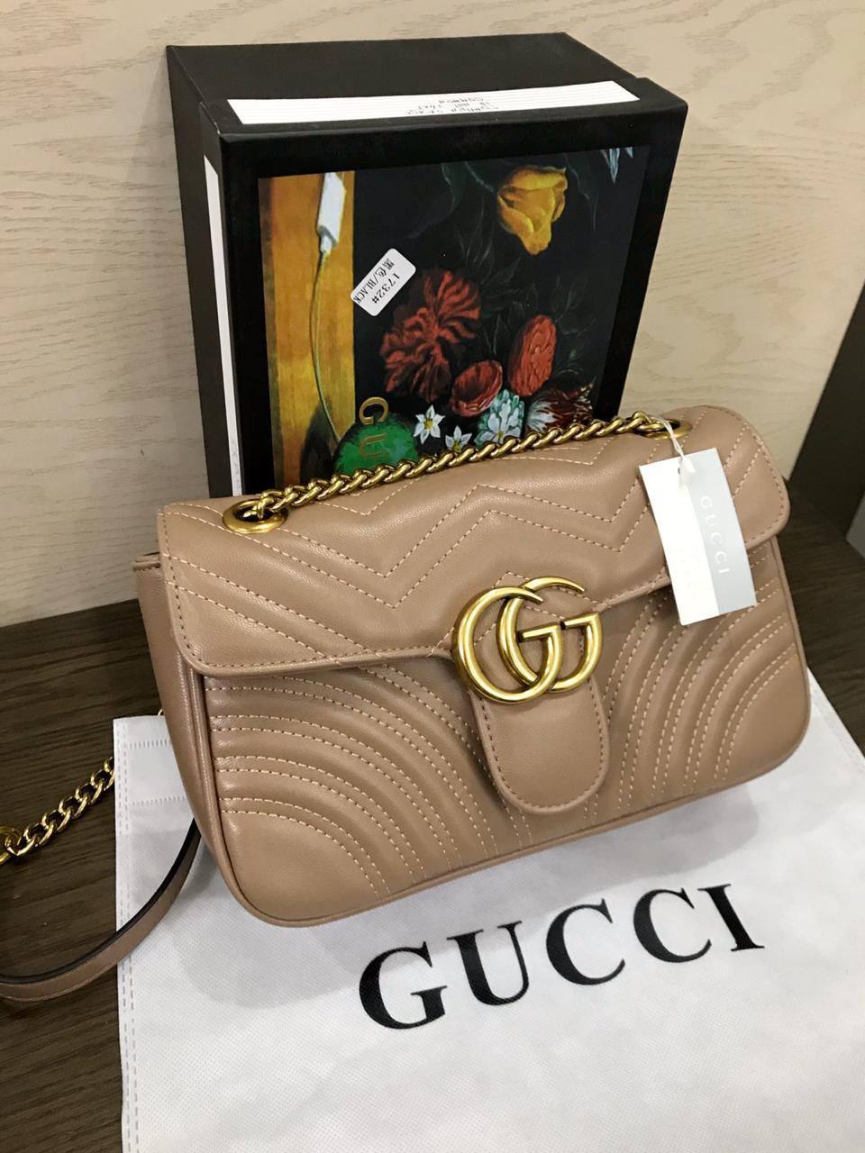Gucci

Withbox

100 DHS🇦🇪🇦🇪

Zain235
♥️♥️♥️
