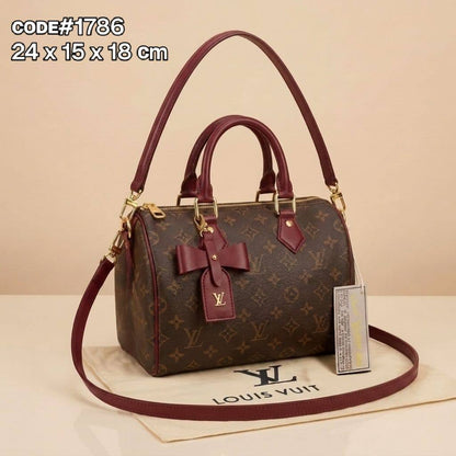 LV
sᴘᴇᴇᴅʏ ᴍᴏɴᴏɢʀᴀᴍ
ᴅɪsᴛɪɴᴄᴛɪᴠᴇ ᴅᴇᴄᴏʀᴀᴛɪᴠᴇ
ʙᴏᴡ ᴄʜᴀʀᴍ ᴀᴛᴛᴀᴄʜᴇᴅ
ᴡɪᴛʜ ʟᴏɴɢ & sʜᴏʀᴛ sᴛʀᴀᴘ
ɢᴏʟᴅ ʜᴀʀᴅᴡᴀʀᴇ
sɪᴢᴇ : 24 cm

75 dhs🇦🇪🇦🇪

Zain31
♥️♥️♥️