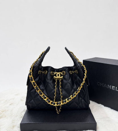 Chanel
110 dhs💛
With Box

Zain50
♥️♥️♥️