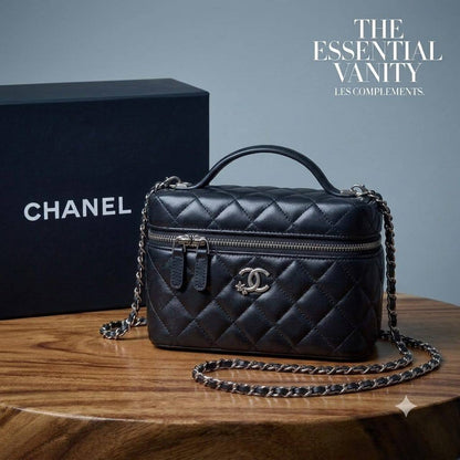 CHANEL Vanity Bag
Grained leather Material
Silver Hardware
With long chain belt strap
Size : 19 cm
With BOX

100 dhs💓

Zain239
♥️♥️♥️