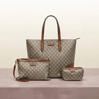 Gucci ᴛᴏᴛᴇʙᴀɢ sᴇᴛs
GG sᴜᴘʀᴇᴍᴇ ᴄᴀɴᴠᴀs
ᴢɪᴘᴘᴇʀ ᴛʏᴘᴇ ɪɴ 3 sᴇᴛs
ʜᴀs ᴀ ʟᴏɴɢ ʙᴇʟᴛ sᴛʀᴀᴘ
ɢᴏʟᴅ ʜᴀʀᴅᴡᴀʀᴇ
sɪᴢᴇ : 35 cm

130 dhs💛

Zain31
♥️♥️♥️