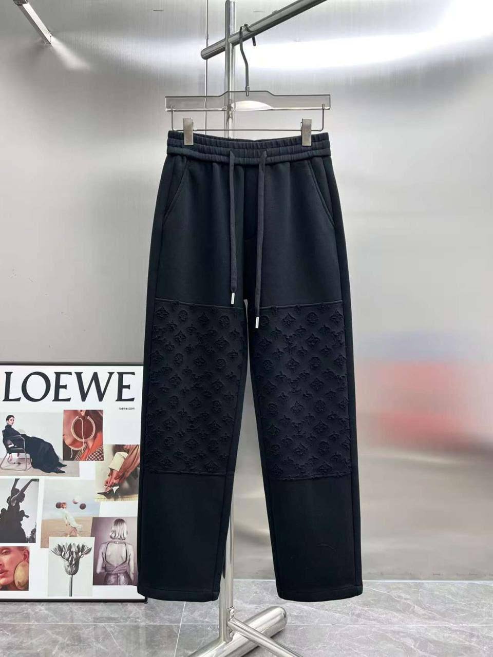 LOUIS VUITTON
Super Master quality
Sizes:M L XL 2XL 3Xl

350 dhs🇦🇪🇦🇪
Zain330
♥️♥️♥️